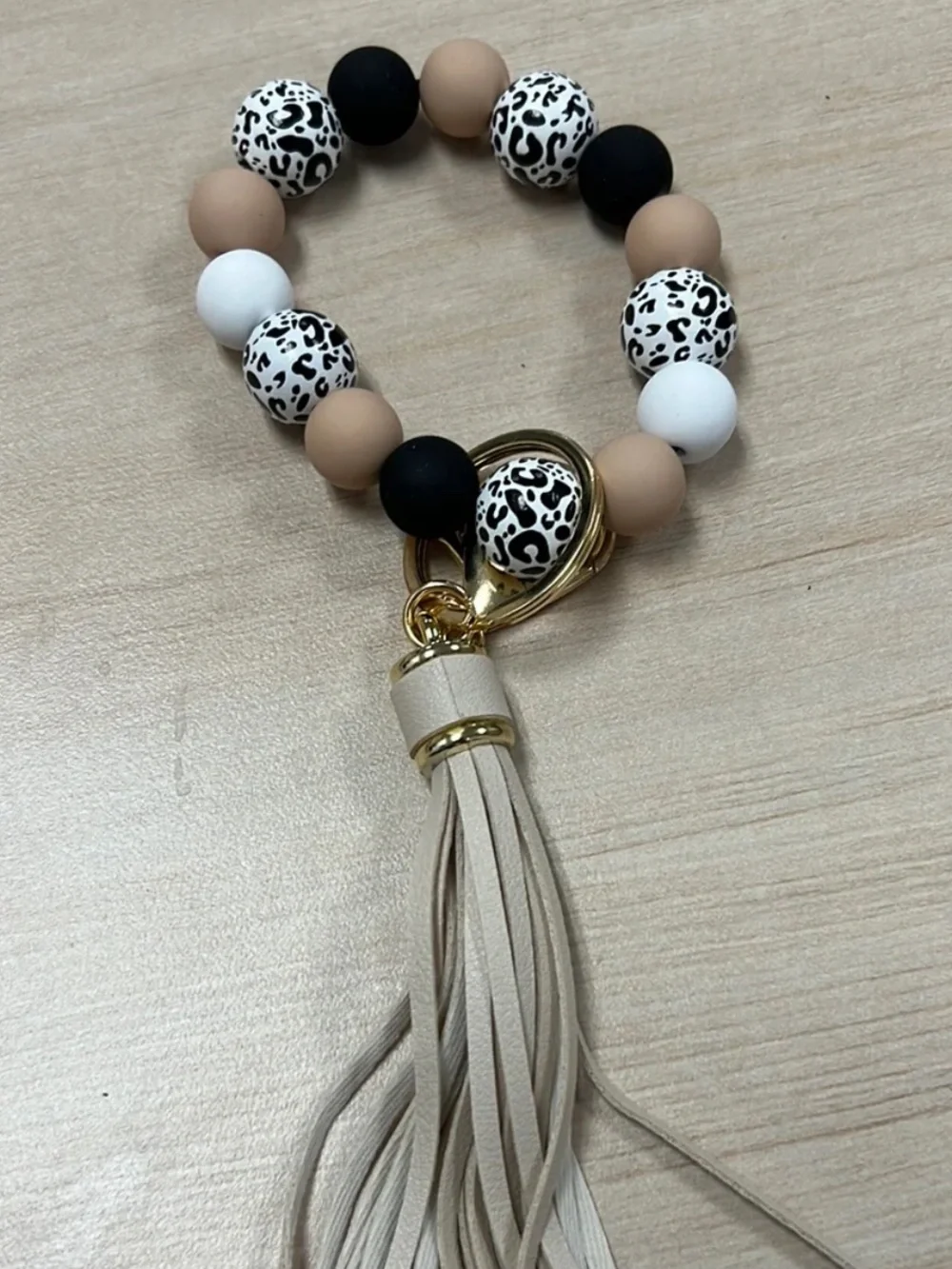 N/A stylish beaded